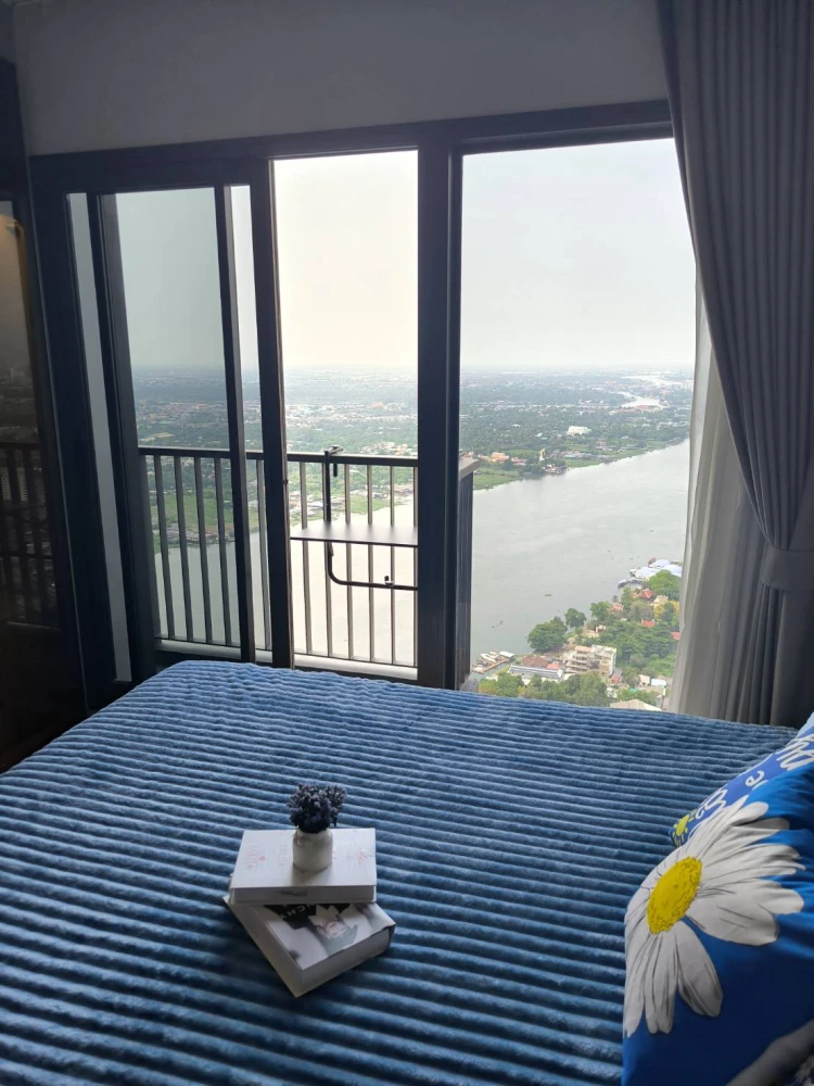 For rent!! Condo, The Politan Aqua, 52nd floor, Building B, a condo on the banks of the Chao Phraya River, near the MRT, don't miss it!!
