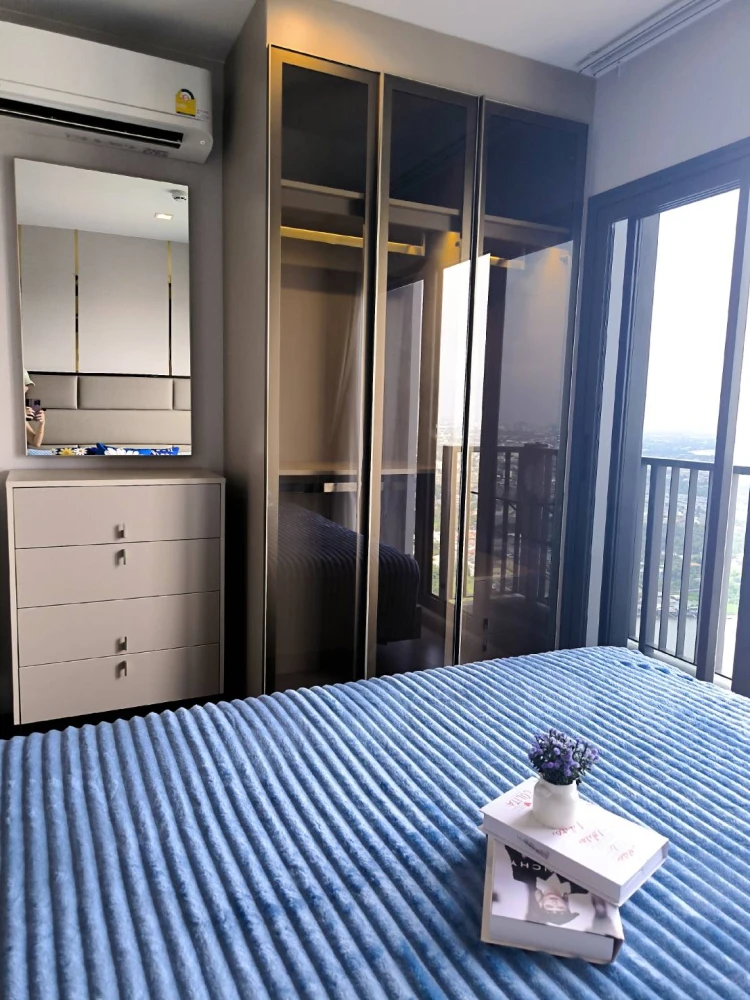 For rent!! Condo, The Politan Aqua, 52nd floor, Building B, a condo on the banks of the Chao Phraya River, near the MRT, don't miss it!!