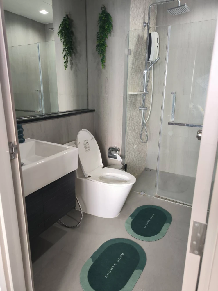For rent!! Condo, The Politan Aqua, 52nd floor, Building B, a condo on the banks of the Chao Phraya River, near the MRT, don't miss it!!