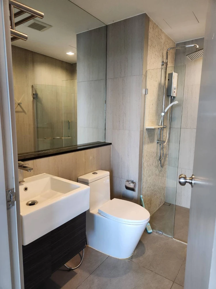 Condo for rent, The Politan Aqua, a well-proportioned room, fully furnished, just bring your bags!!