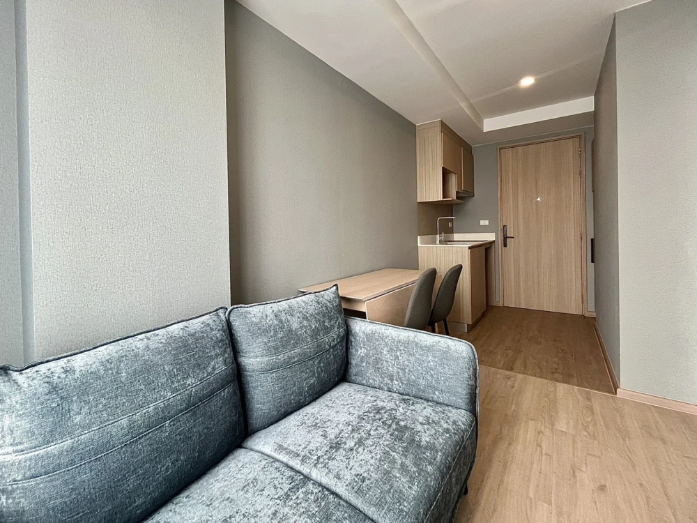 For rent!! Condo The Most Issaraphap, 7th floor, beautiful room, fully furnished, ready to move in, don't miss it!!