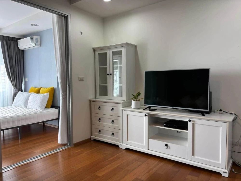 For Rent – The Line Phahonyothin Park