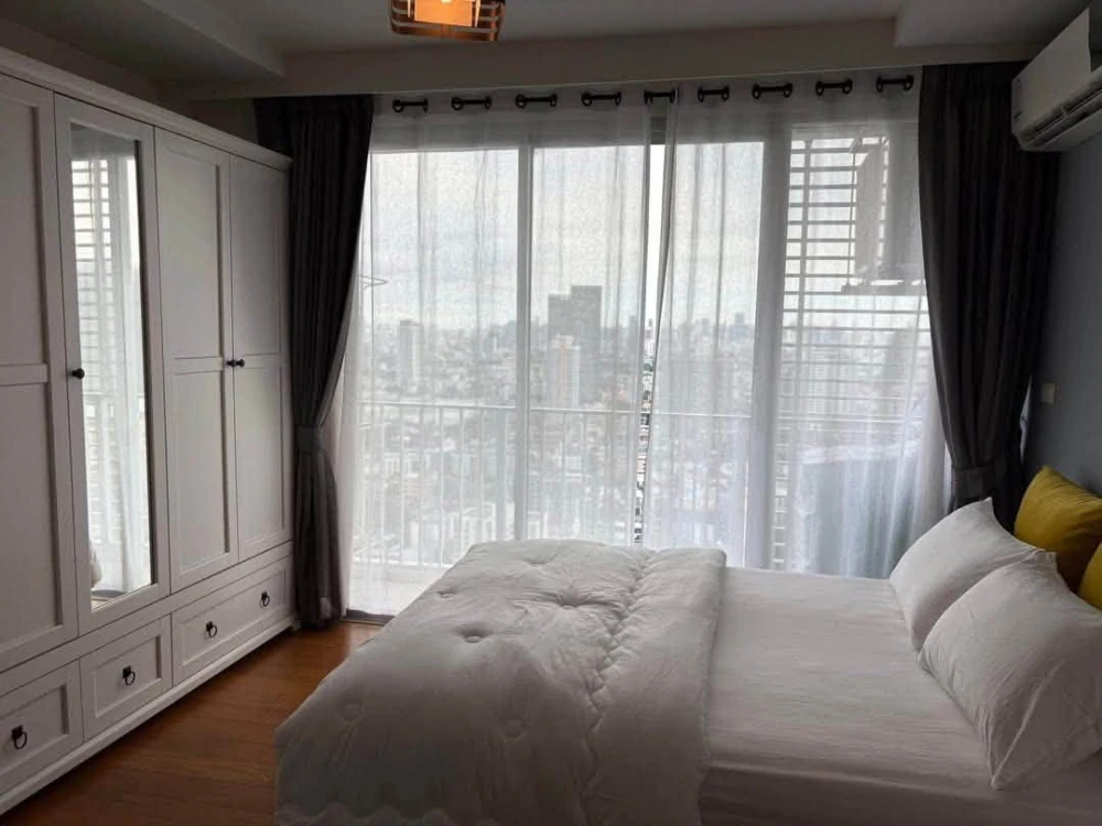 For Rent – The Line Phahonyothin Park