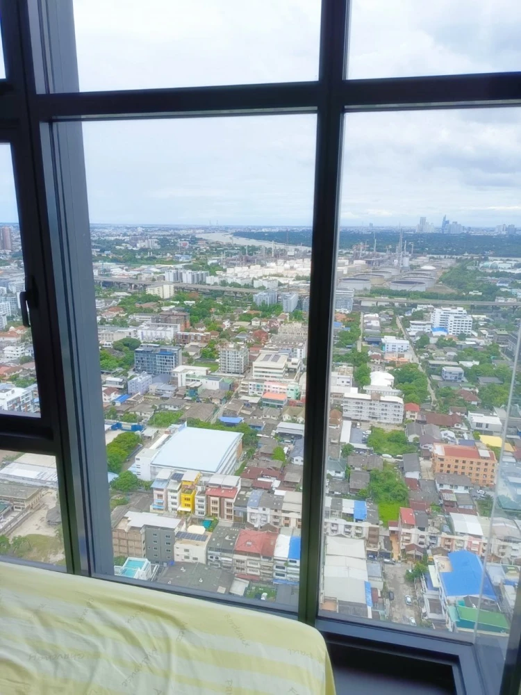 For rent!! Condo The Line Sukhumvit 101, 32nd floor, beautiful river bend view, beautiful room, ready to move in, good price, hurry up and book now!!