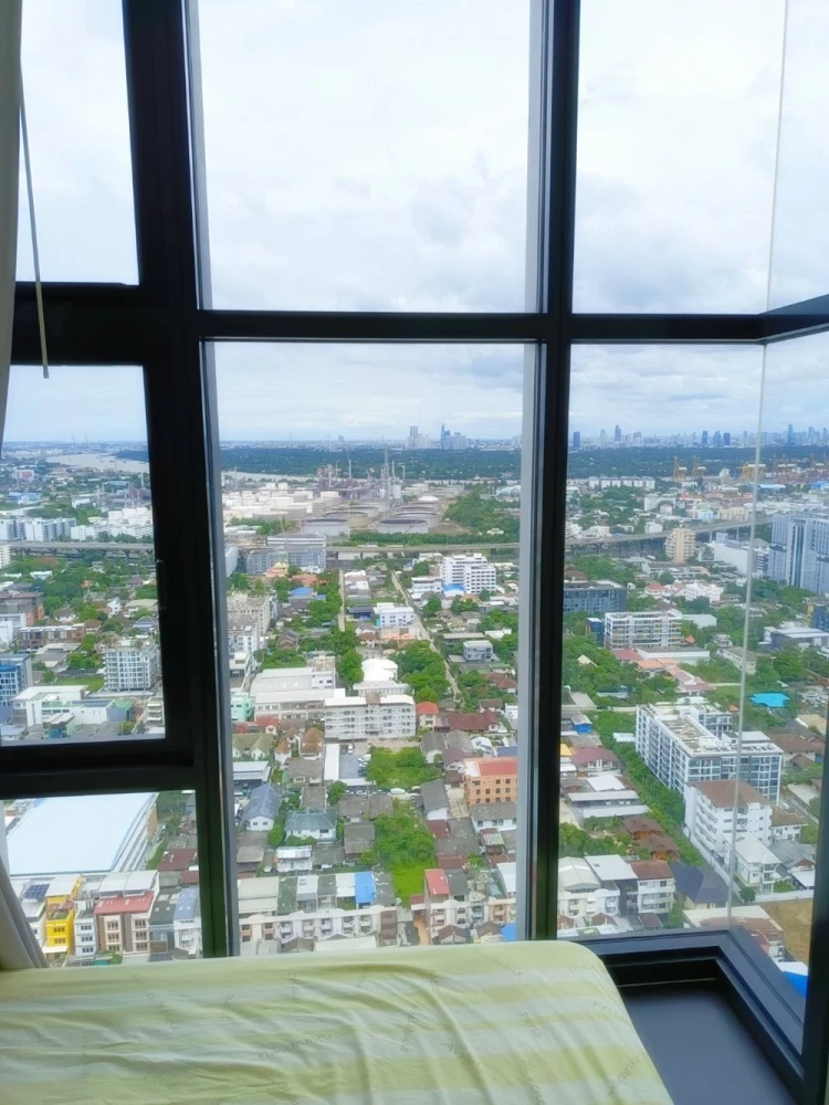 For rent!! Condo The Line Sukhumvit 101, 32nd floor, beautiful river bend view, beautiful room, ready to move in, good price, hurry up and book now!!