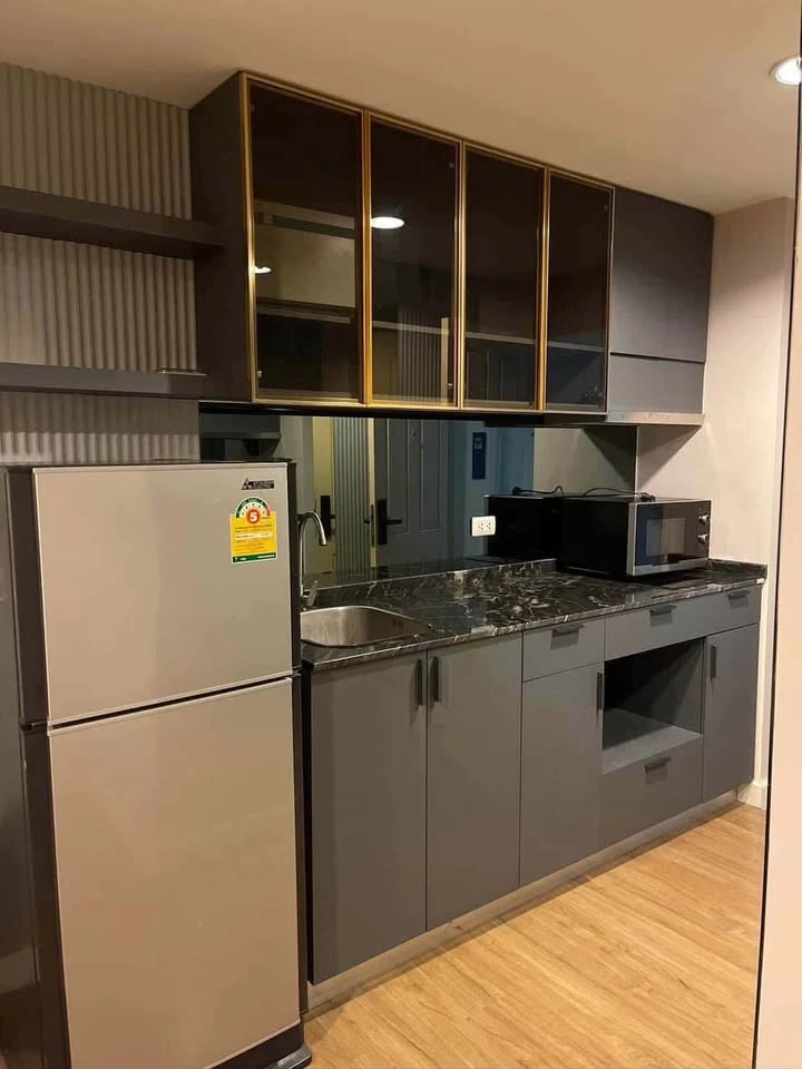 Condo for rent, The Chris Ratchada 17, ready to move in, fully furnished, electrical appliances included. If you don't reserve, you'll regret it later