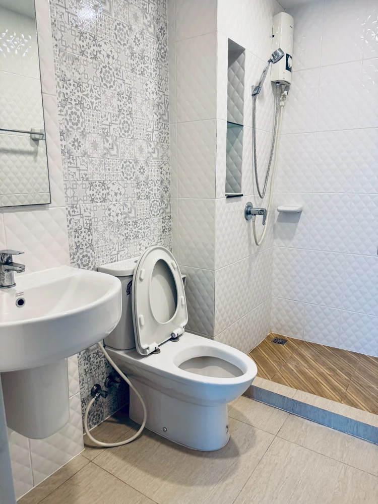 Condo for rent: The Cube Nawamin-Ramintra. Beautiful room, great value, must reserve now!!