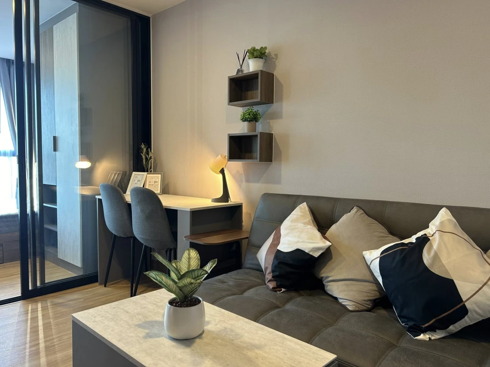 Condo for rent, The Cube Loft Srinakarin - Theparak, well-separated rooms, great price, hurry to reserve.