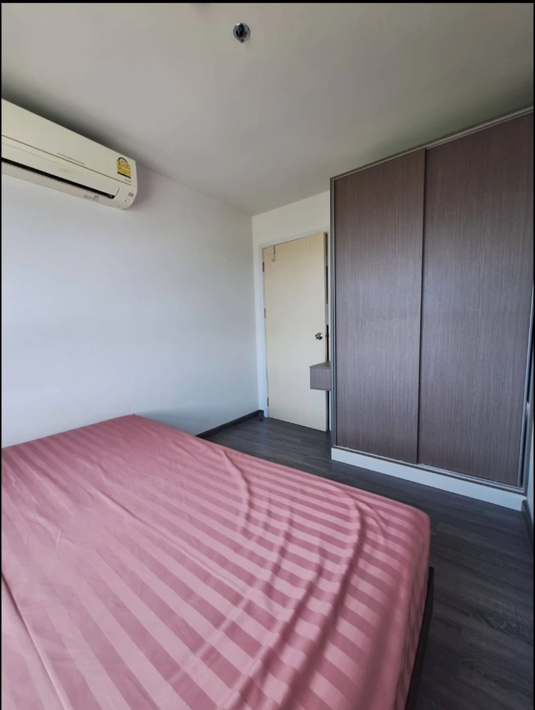For rent!! Condo The Trust @ BTS Erawan, 19th floor, beautiful room, fully furnished, ready to move in immediately. Reserve now!!