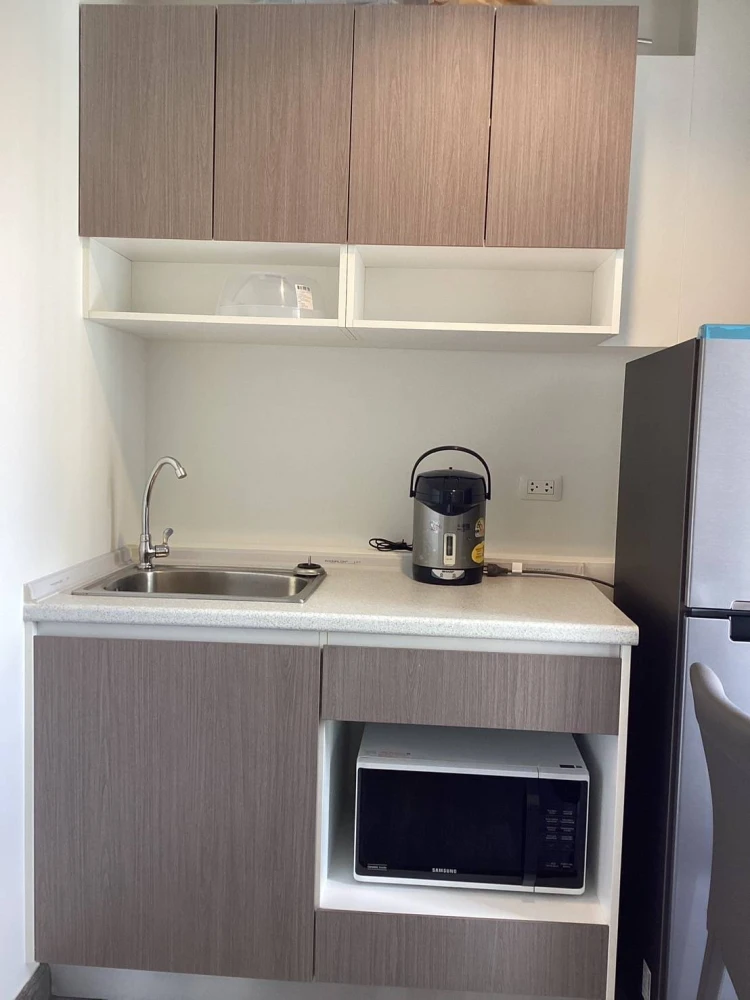 For rent!! Condo The Trust @ BTS Erawan, beautiful room, brand new, buy now, don't miss it!!