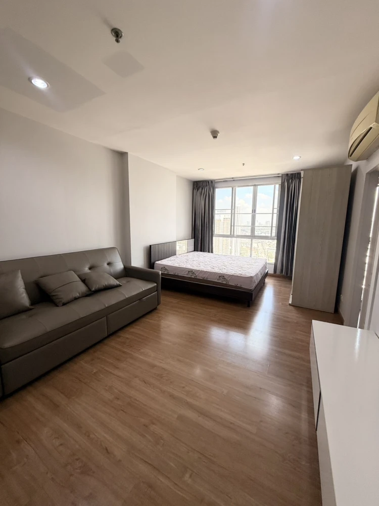 Condo for rent at The Tree Bang Pho Station, 31st floor, fully furnished, ready to move in. Don't miss out!