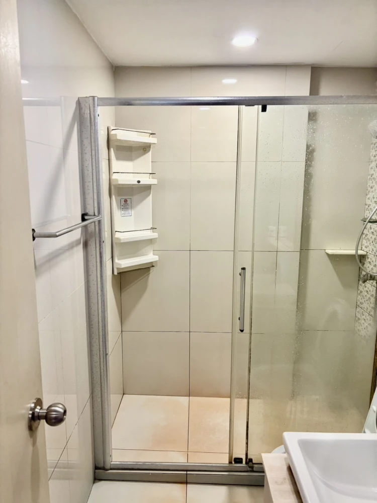 For rent!! Condo The Tree Sukhumvit 64, 8-storey row rise condo, fully furnished, book now, hurry!!