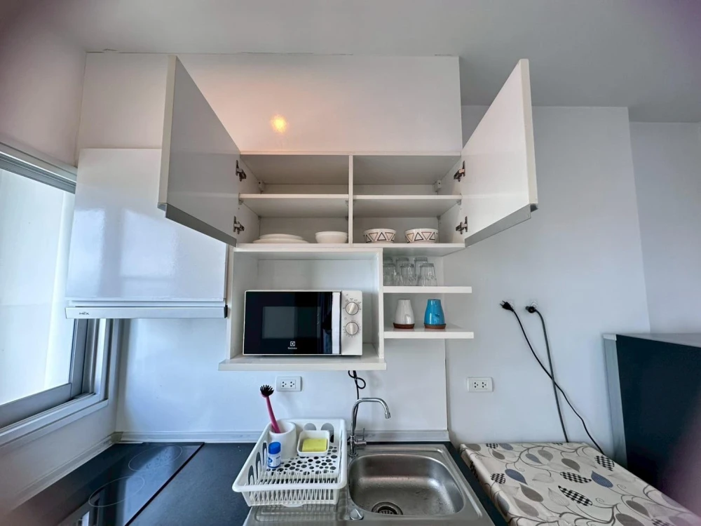 Condo for rent, The Parkland Phetkasem, well-separated rooms, great price, hurry up and reserve now, don't delay.