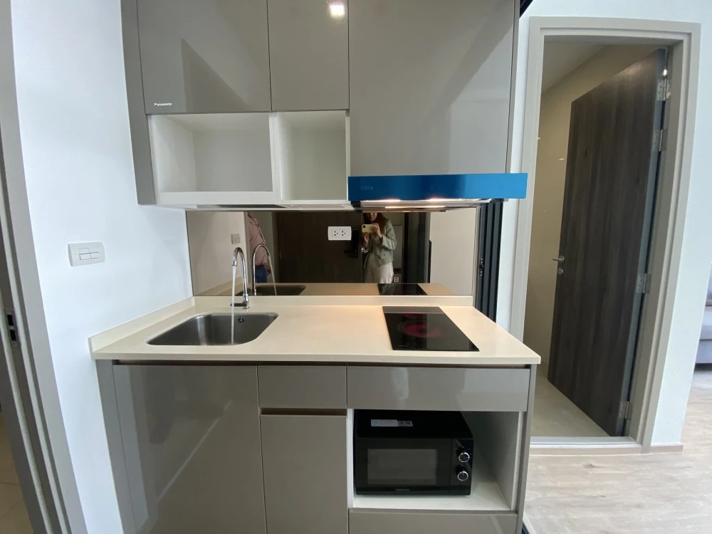 For rent!! Condo The Rich Rama 9-Srinakarin, 16th floor, beautiful room, good location, ready to move in, hurry up and book now!!