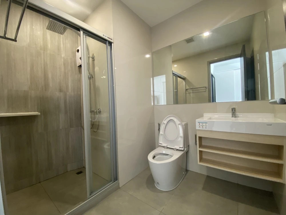 For rent!! Condo The Rich Rama 9-Srinakarin, 16th floor, beautiful room, good location, ready to move in, hurry up and book now!!