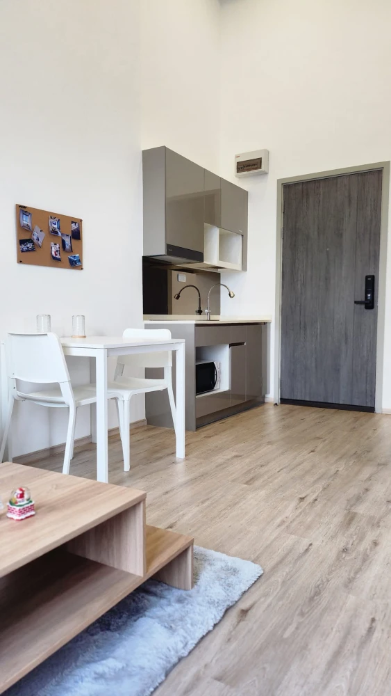 For rent!! Condo The Rich Rama 9-Srinakarin, 18th floor, luxury high-rise condo, beautiful view, hurry and book now!!