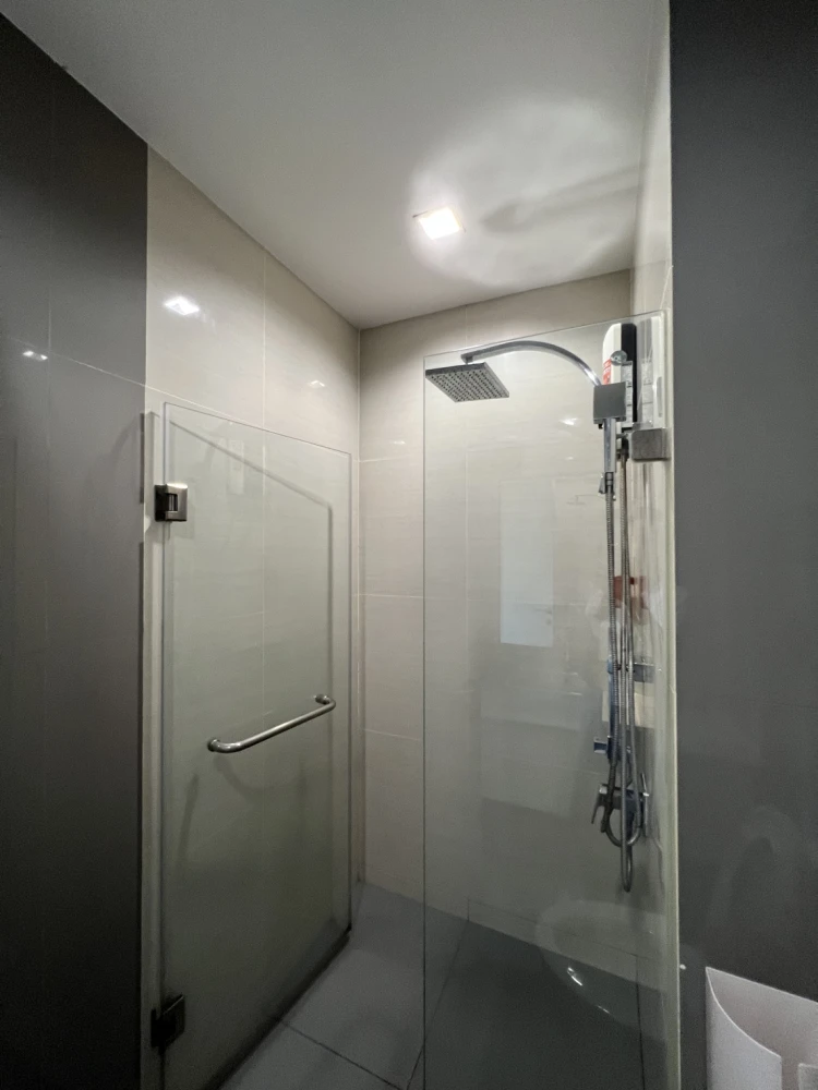 Condo for rent, The Rich Sathorn - Taksin, beautifully decorated room, well-built, great price, must book now.