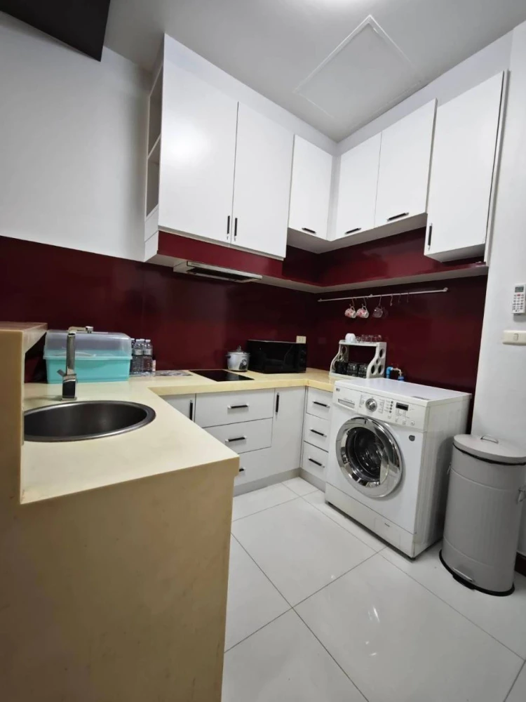 For rent!! Condo The Four Wings Residence Srinakarin, 11th floor, Zone A, a good location condo, convenient transportation, don't miss it!!