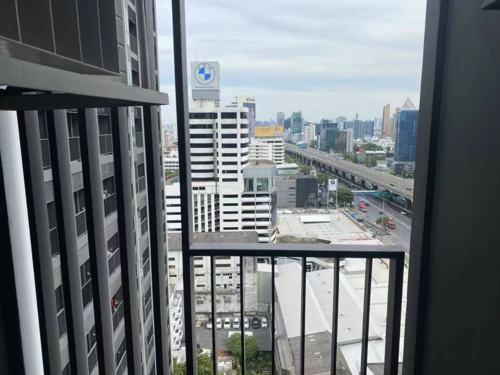 For rent!! The Privacy Chatuchak Condo, 16th floor, beautifully decorated, great price, ready to move in! Reserve now!!