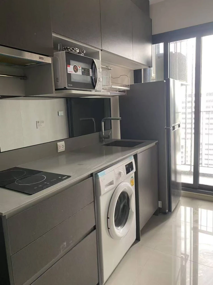 For rent!! The Privacy Chatuchak Condo, 16th floor, beautifully decorated, great price, ready to move in! Reserve now!!
