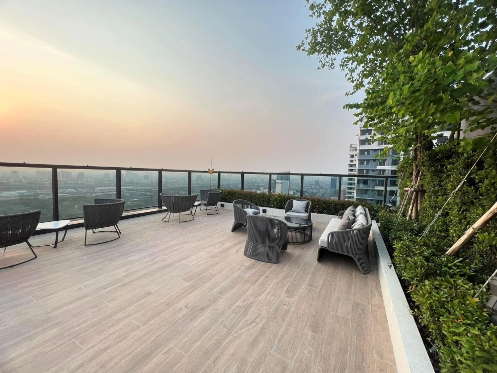 For rent!! Condo The Privacy Chatuchak 17th floor Fully furnished Ready to move in Don't miss!!