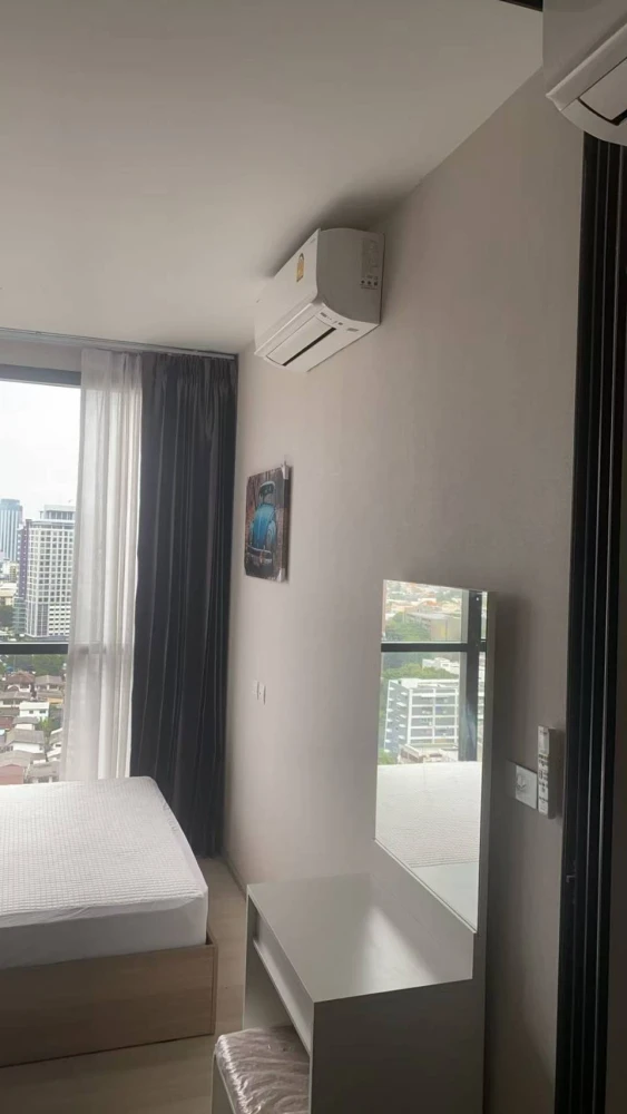 For rent!! The Privacy Chatuchak Condo, 21st floor, beautiful room, great location, fully furnished, ready to move in! Don't miss out!!