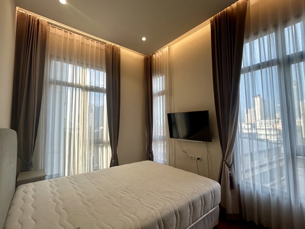 For rent!! Mayfair Place Condo, Sukhumvit 50, 5th floor, Building A, beautiful room, stunning view, ready to move in. Reserve now!!