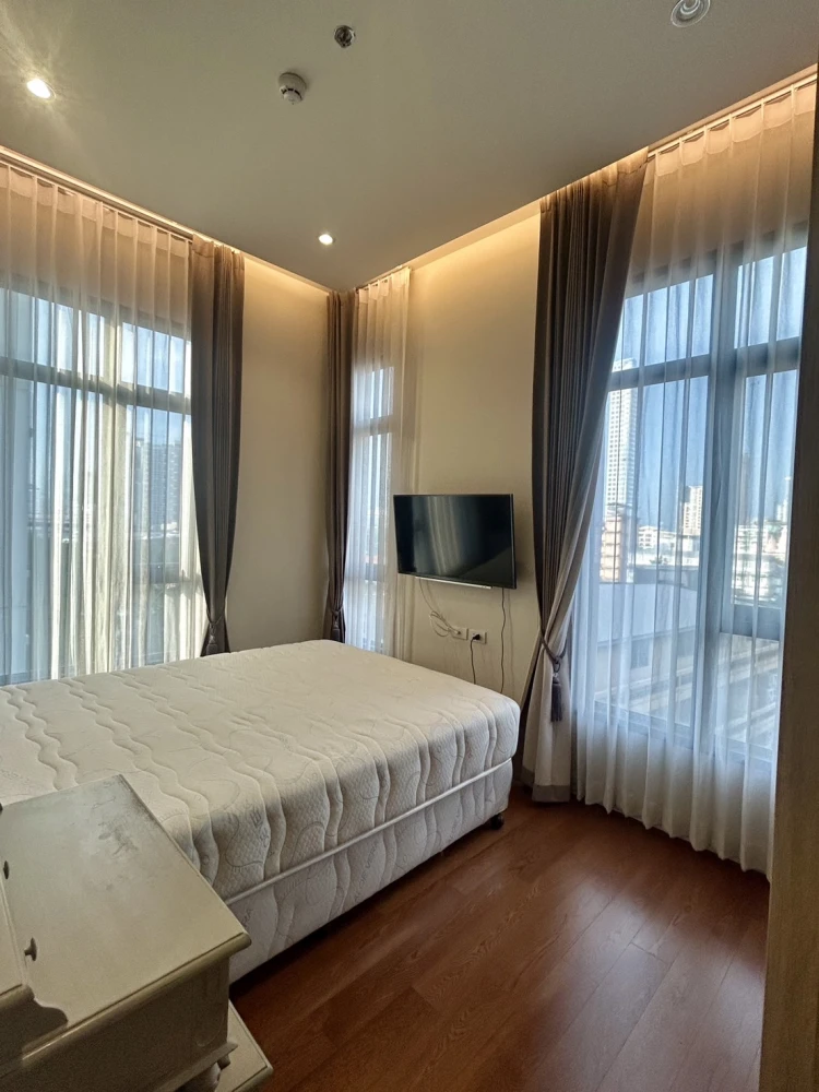For rent!! Mayfair Place Condo, Sukhumvit 50, 5th floor, Building A, beautiful room, stunning view, ready to move in. Reserve now!!