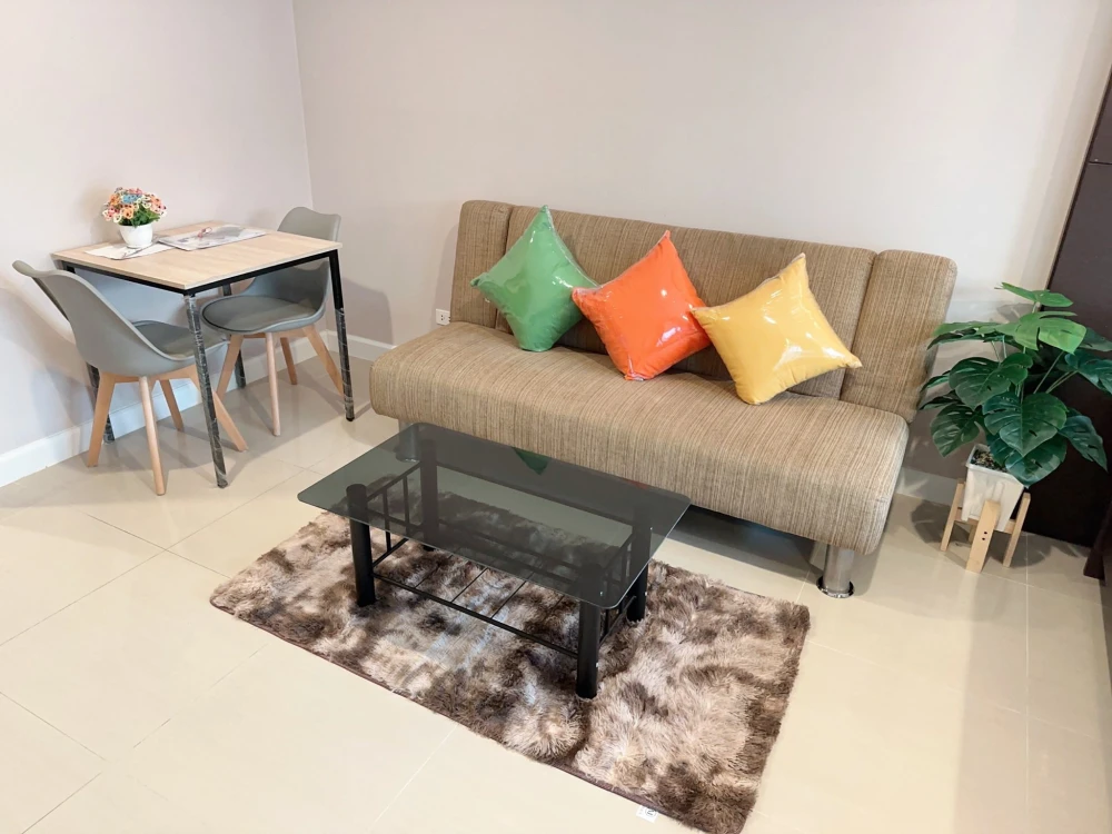 Condo for rent at Metro Park Sathorn. Ready to move in, fully furnished, affordable price. Book now!