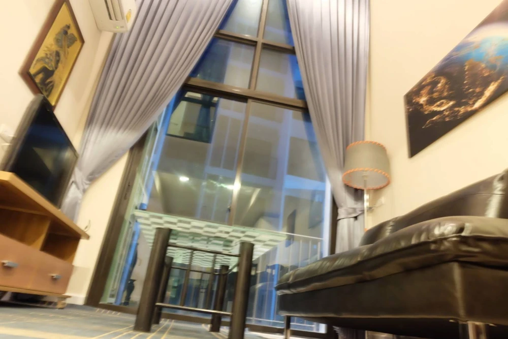 Condo for rent, Metro Luxe Riverfront Rattanathibet, next to the Chao Phraya River. Modern Style Heritage