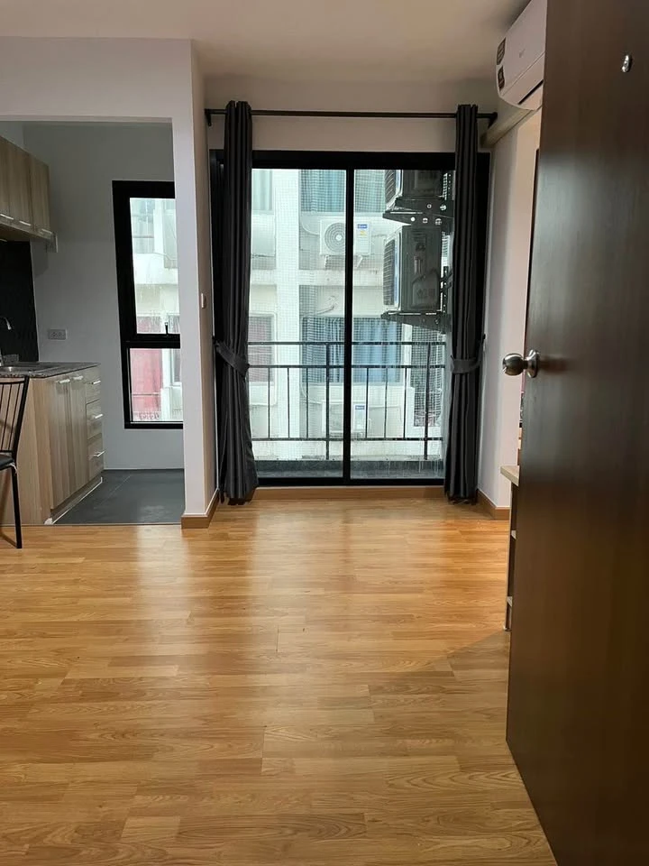 Condo for rent, Wela Dee Residence, Soi Pradiphat 23, ready to move in, furnished, just come with your belongings and move in!!!