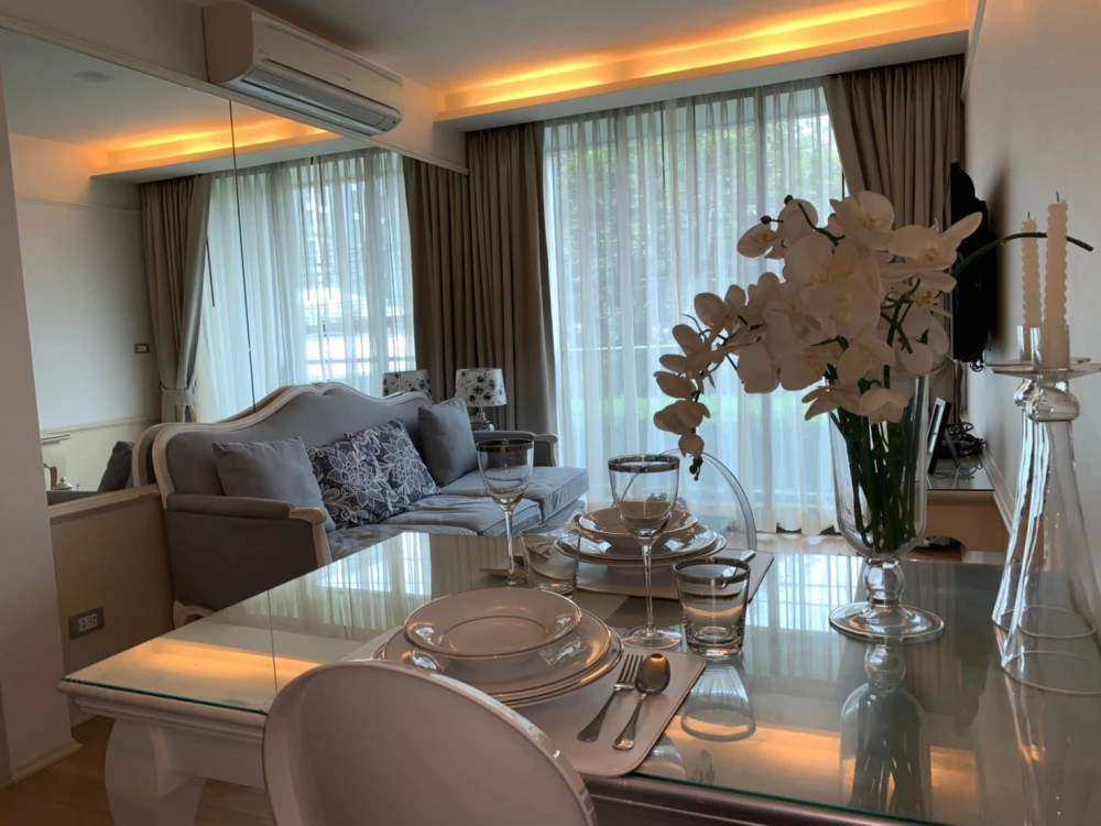 Condo for rent, Via 49, spacious room. modern style With complete set of electrical appliances. Hurry up to reserve now.