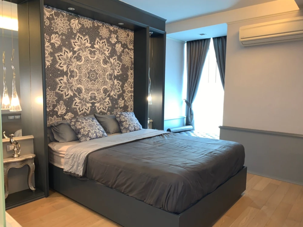 Condo for rent, Via 49, spacious room. modern style With complete set of electrical appliances. Hurry up to reserve now.