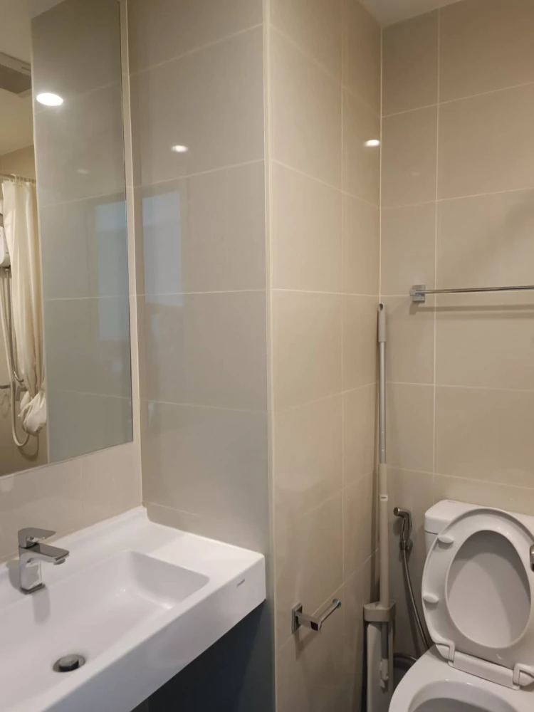 Condo for rent, A Space Mega 2, fully furnished.