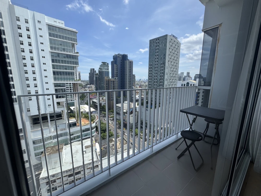 Condo for rent, HQ Thonglor, fully furnished Complete electrical appliances. Hurry up to reserve. Don't miss it.
