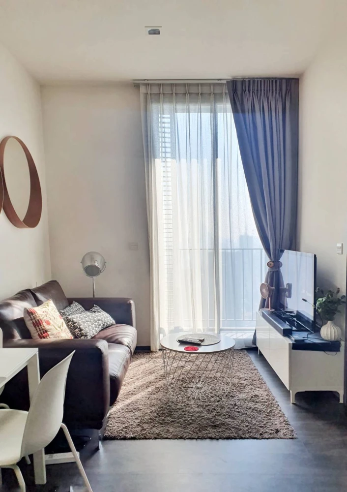 Condo for rent, Edge by Sansiri, Sukhumvit 23, very high floor, the most beautiful view, unblocked view, book now!!