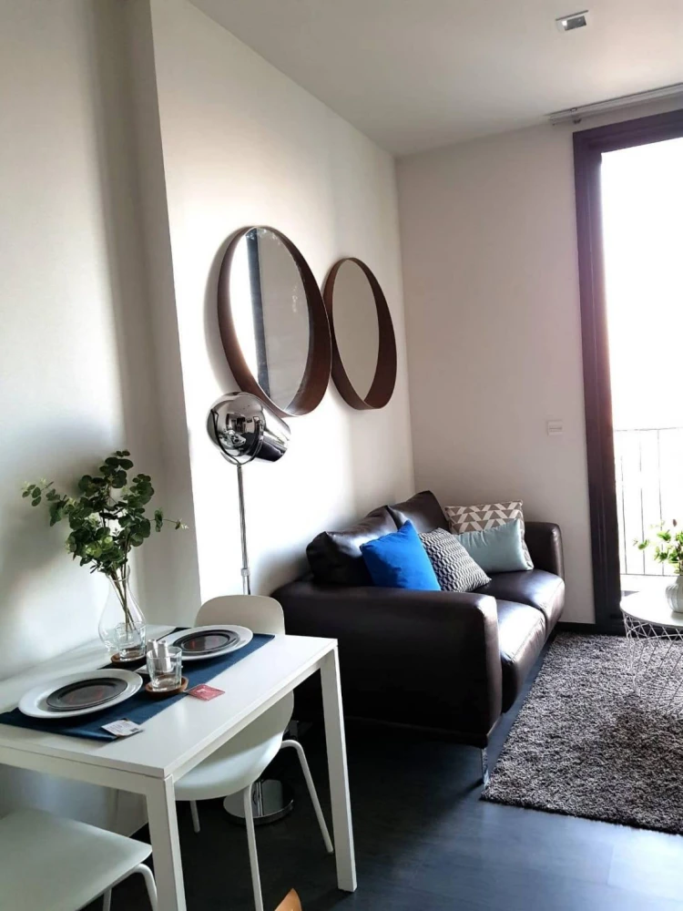 Condo for rent, Edge by Sansiri, Sukhumvit 23, very high floor, the most beautiful view, unblocked view, book now!!