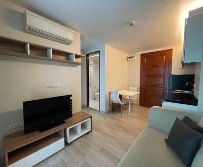 Condo for rent at Emerald Residence Ratchada. Beautiful room, fully furnished, ready to move in. Don't miss it!!