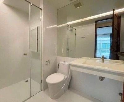 Condo for rent at Emerald Residence Ratchada. Beautiful room, fully furnished, ready to move in. Don't miss it!!
