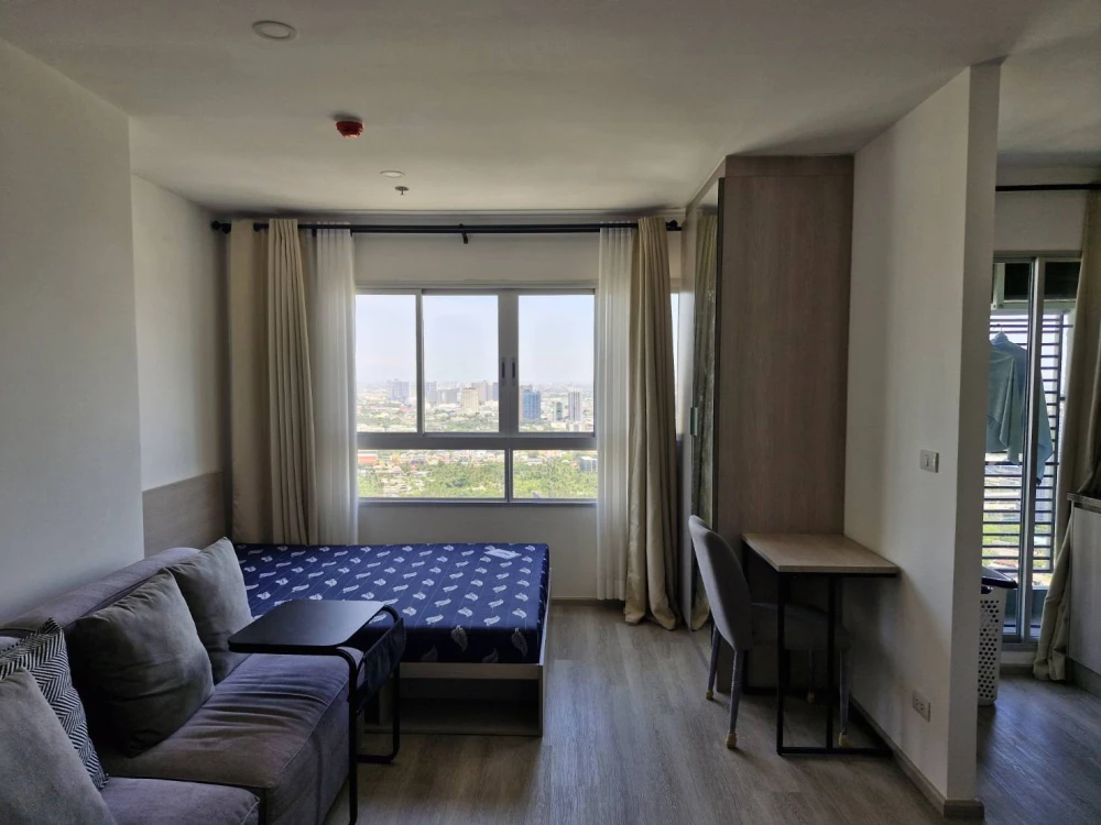 For rent!! Condo Elio Sathorn-Wutthakat, 41st floor, Building A, beautiful room, good location, good price, convenient transportation, don't miss it!!