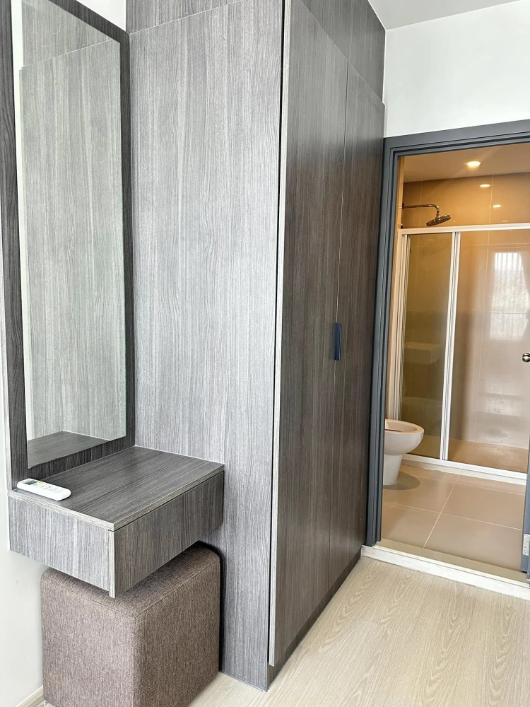 For rent!! Condo Elio Del Nest, 11th floor, Building A, swimming pool view, fully furnished, ready to move in, don't miss out!!