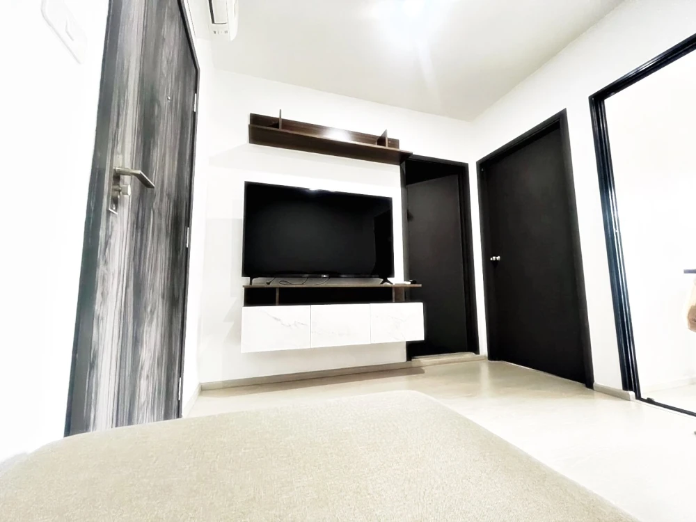 For rent!! Elio Del Nest Condo, 9th floor, Building C, beautiful room, fully furnished, ready to move in. Reserve now!!