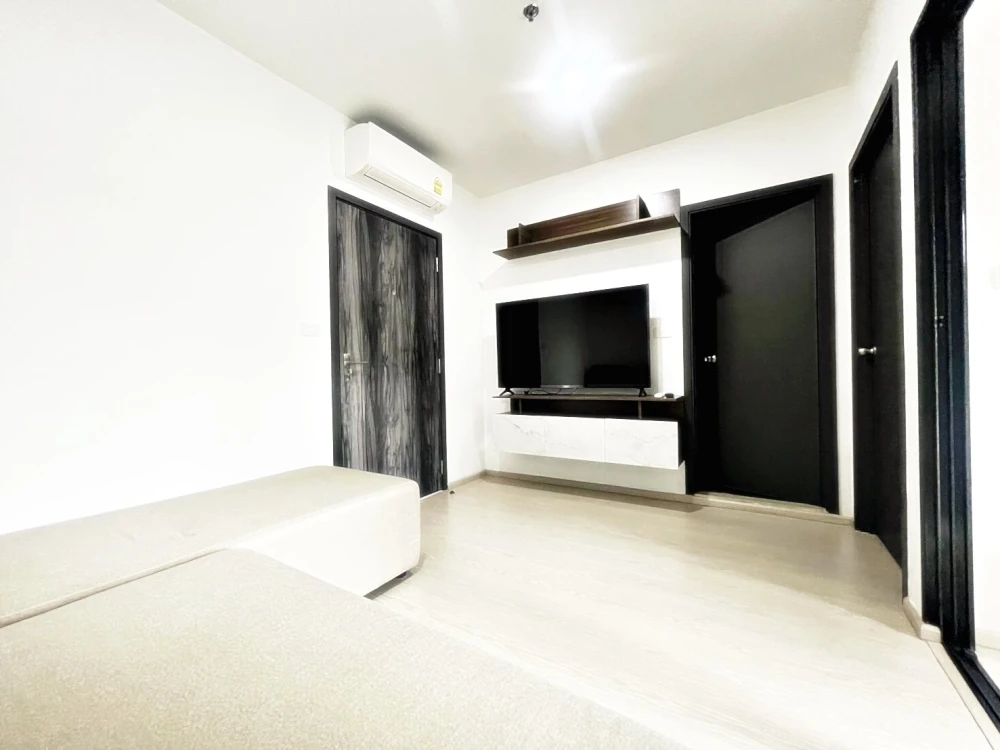 For rent!! Elio Del Nest Condo, 9th floor, Building C, beautiful room, fully furnished, ready to move in. Reserve now!!