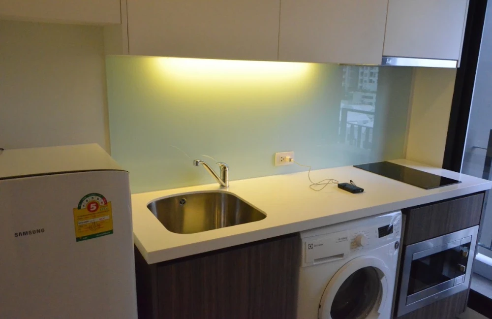 For rent!! Condo Urbano Absolute Sathorn-Taksin, 12th floor, beautifully decorated, ready to move in. Don't miss out!!
