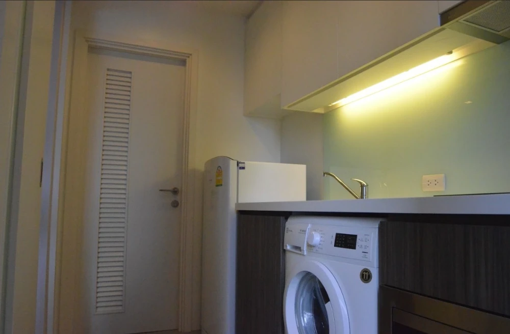 For rent!! Condo Urbano Absolute Sathorn-Taksin, 12th floor, beautifully decorated, ready to move in. Don't miss out!!