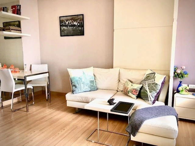 Condo for rent, Urbano Absolute Sathorn-Taksin, nice room, good size, complete with facilities, book now.