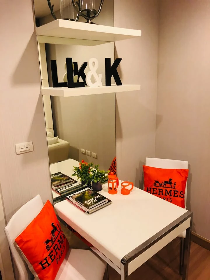 Condo for rent, Urbano Absolute Sathorn-Taksin, nice room, good size, complete with facilities, book now.