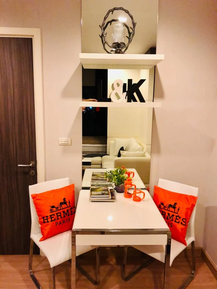 Condo for rent, Urbano Absolute Sathorn-Taksin, nice room, good size, complete with facilities, book now.