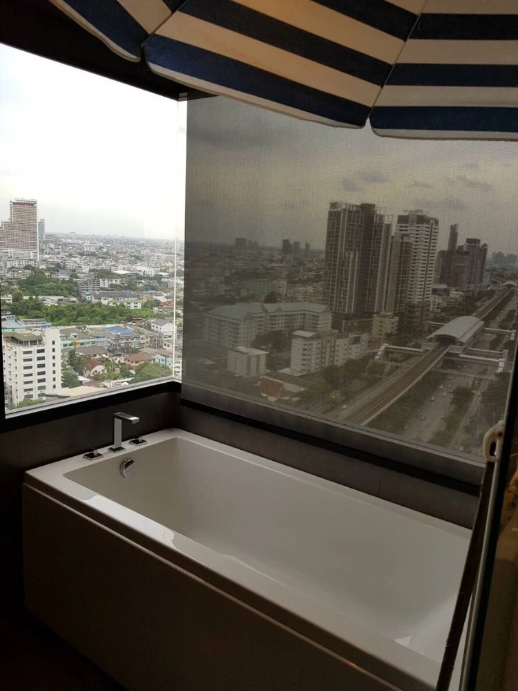 For rent!! Condo Urbano Absolute Sathorn-Taksin, beautiful room, Chao Phraya River view, hurry up and book now!!