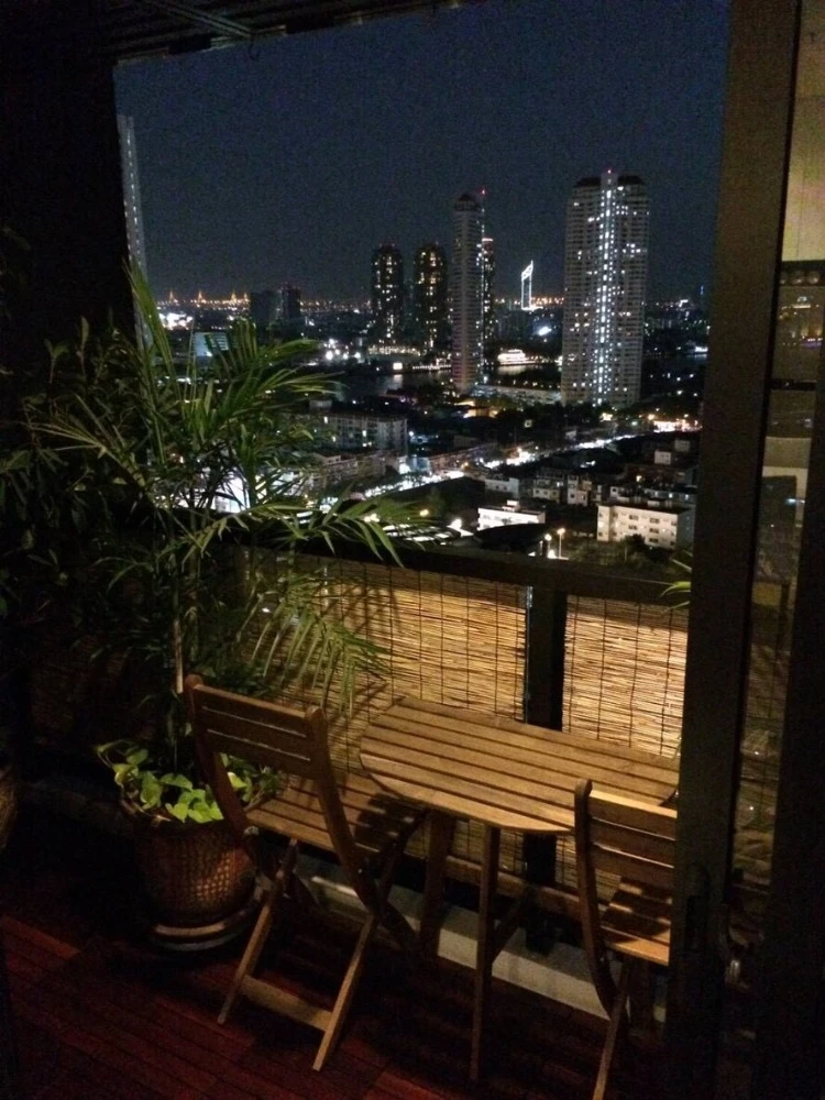 For rent!! Condo Urbano Absolute Sathorn-Taksin, beautiful room, Chao Phraya River view, hurry up and book now!!